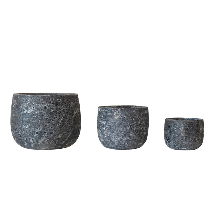 Coarse Terra-cotta Planters, Volcano Finish & Grey